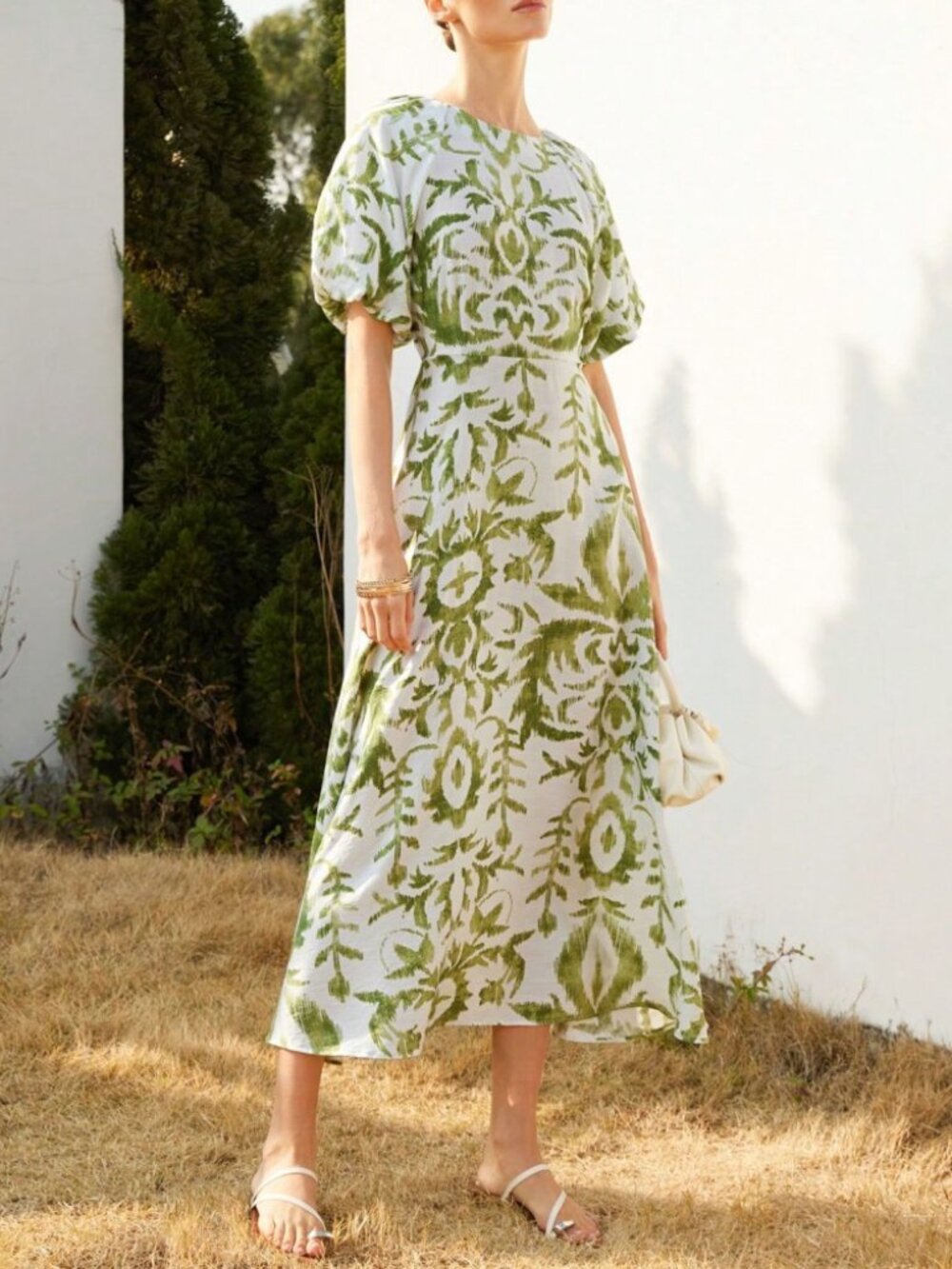 Green & White Ikat Print Puff Sleeve Midi Dress